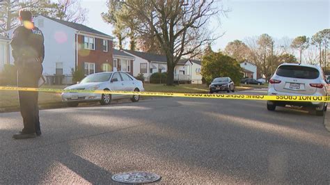 Police: 3 men shot on Hampton Avenue in south St. Louis